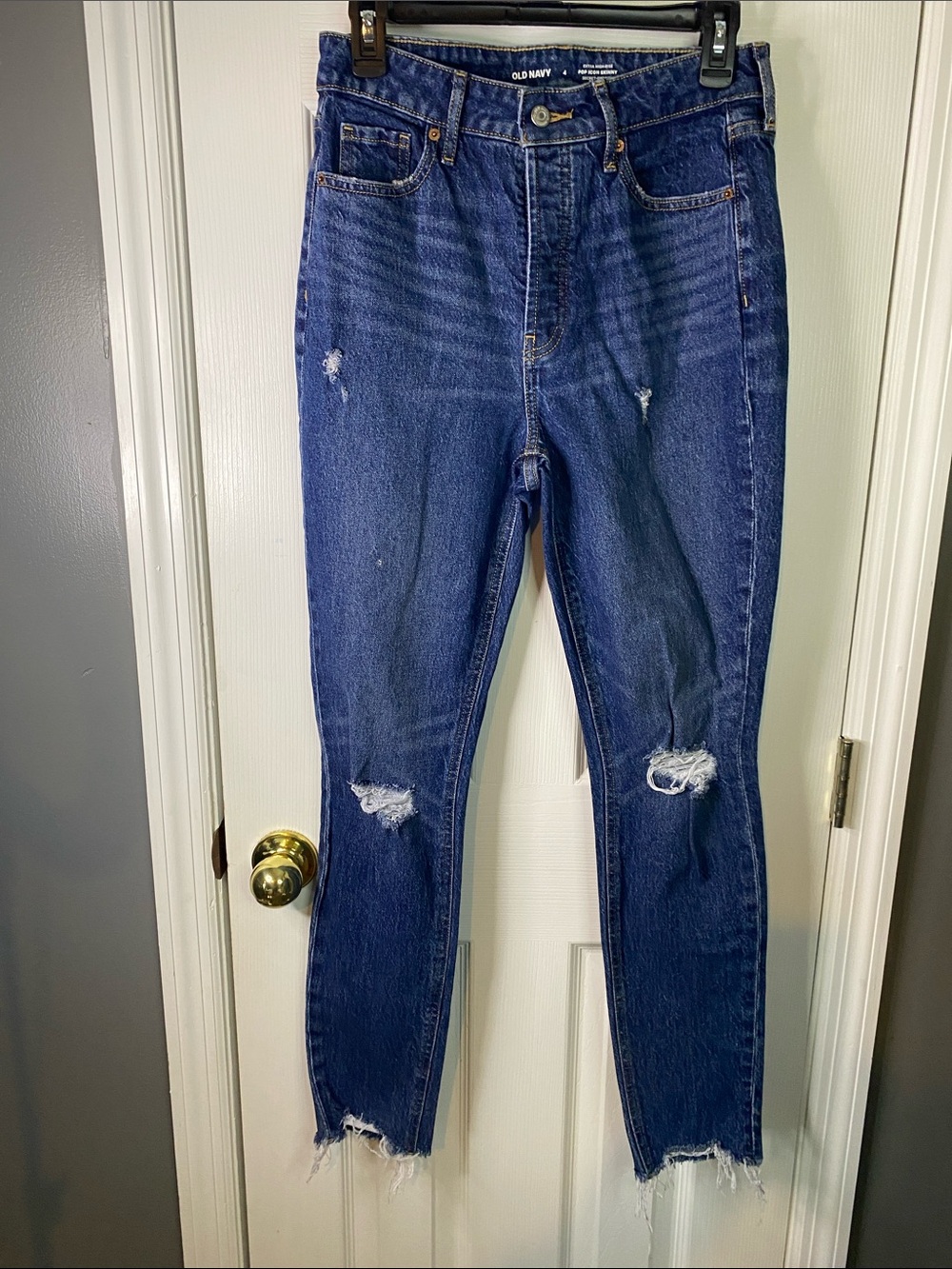Old Navy Dark Blue Distressed Skinny Jeans Size 4.
